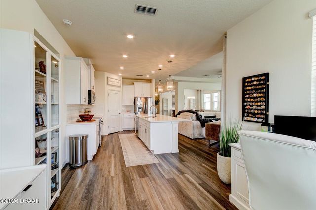 345 E Merimont Lane E, Ormond Beach, FL 32174
