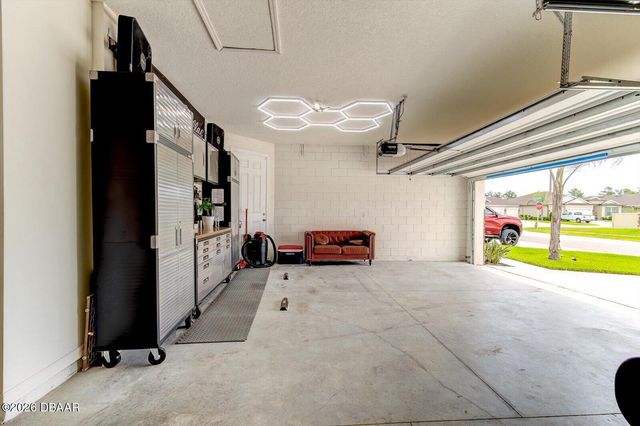 345 E Merimont Lane E, Ormond Beach, FL 32174