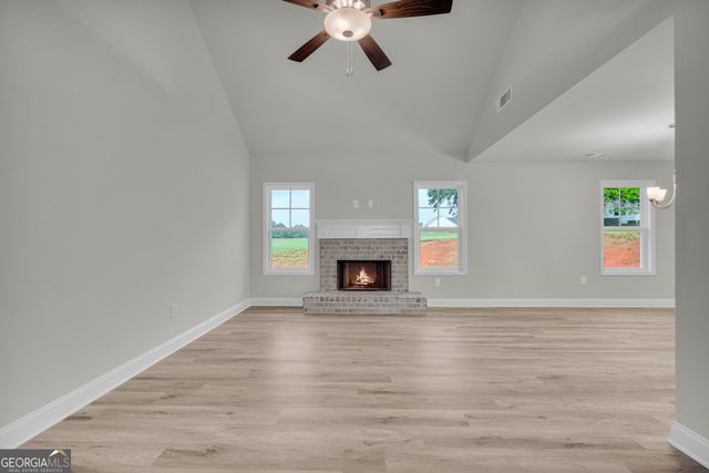 1347 S Fairview Road, Lavonia, GA 30553