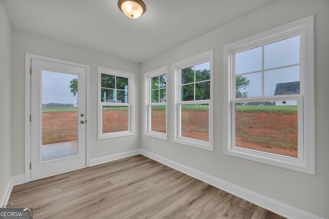 1347 S Fairview Road, Lavonia, GA 30553