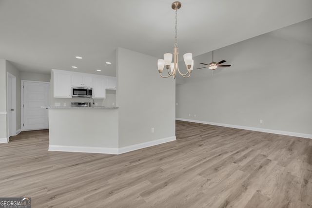 1347 S Fairview Road, Lavonia, GA 30553