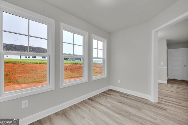 1347 S Fairview Road, Lavonia, GA 30553