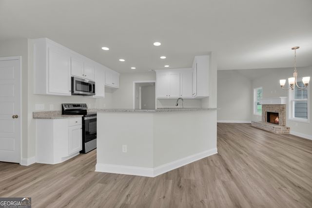 1347 S Fairview Road, Lavonia, GA 30553