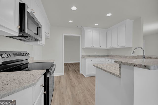 1347 S Fairview Road, Lavonia, GA 30553