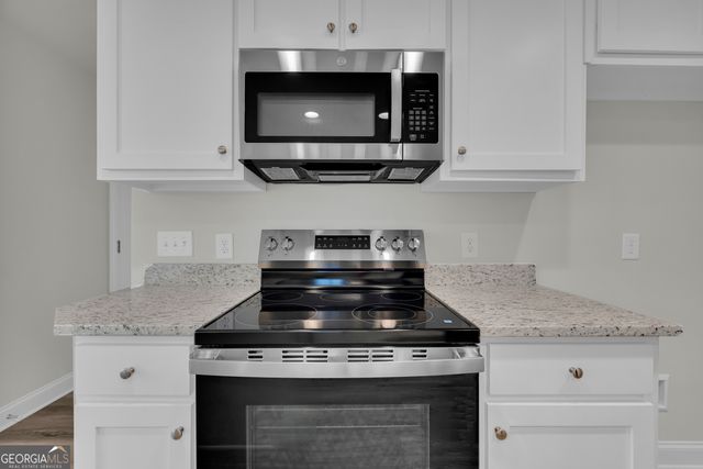 1347 S Fairview Road, Lavonia, GA 30553