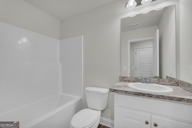 1347 S Fairview Road, Lavonia, GA 30553
