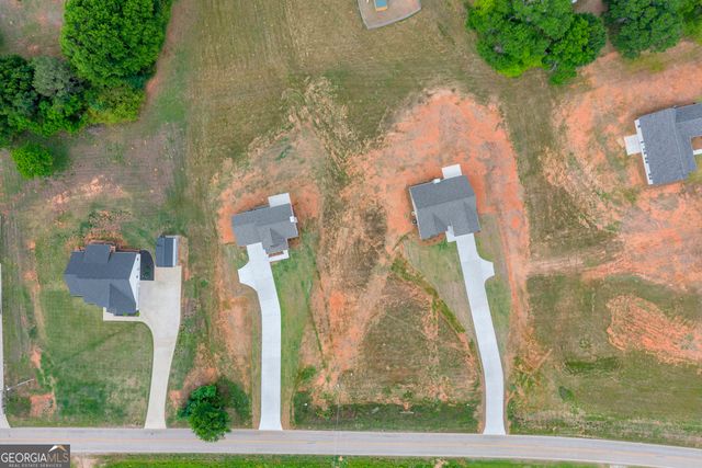 1347 S Fairview Road, Lavonia, GA 30553