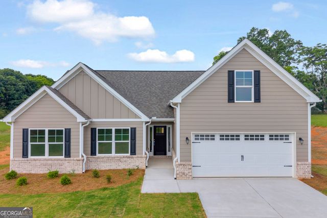 1347 S Fairview Road, Lavonia, GA 30553