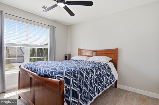 18214 ROCKLAND DR, Hagerstown, MD 21740