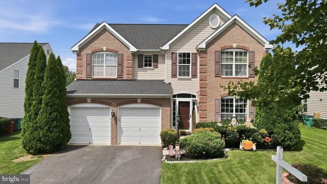 18214 ROCKLAND DR, Hagerstown, MD 21740