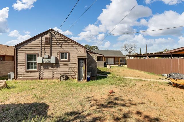 1420 Golder Ave, Odessa, TX 79761