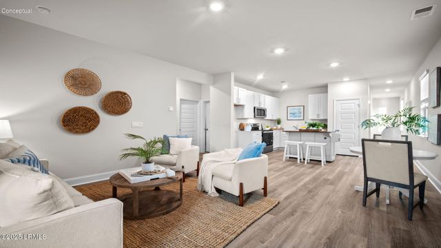 10 Bottom Board Court, Ridgeland, SC 29936