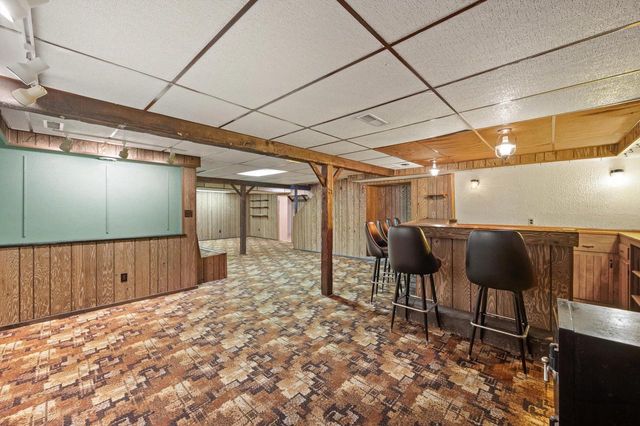 949 Hickory Hill PARKWAY, Hubertus, WI 53033