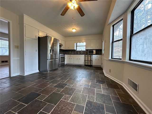 2697 Shetland Lane, Duluth, GA 30096