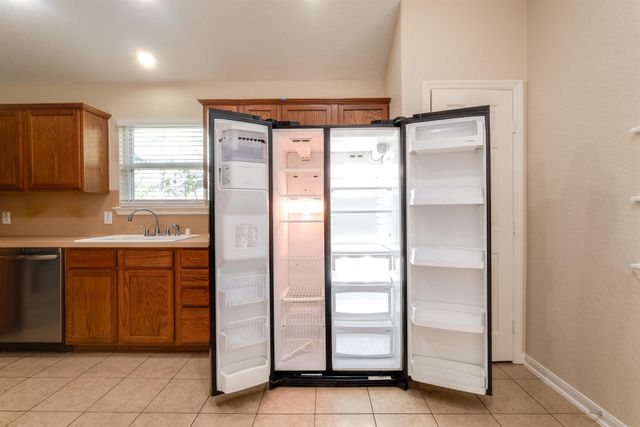 8442 Rollins Bend Lane, Richmond, TX 77407