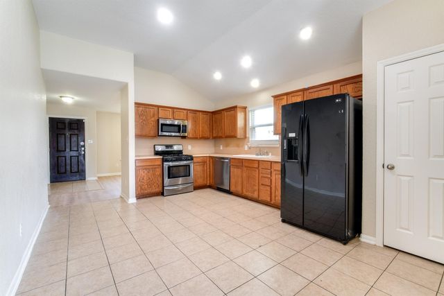 8442 Rollins Bend Lane, Richmond, TX 77407