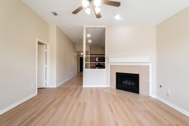 8442 Rollins Bend Lane, Richmond, TX 77407