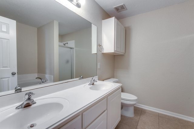 8442 Rollins Bend Lane, Richmond, TX 77407