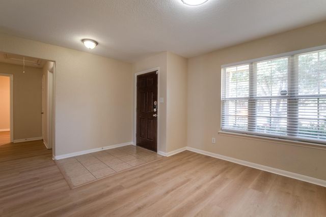 8442 Rollins Bend Lane, Richmond, TX 77407