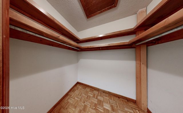 200 Rollins Drive 12, Greenville, NC 27834