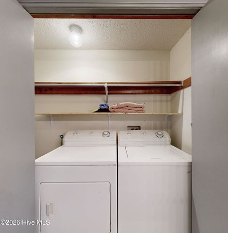 200 Rollins Drive 12, Greenville, NC 27834