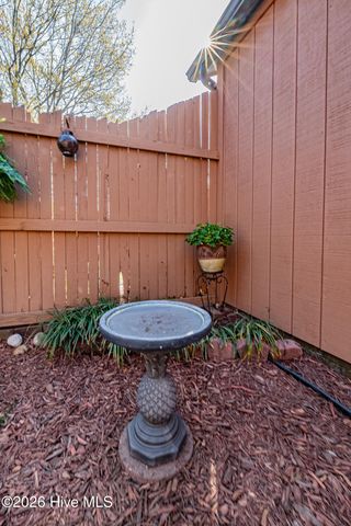 200 Rollins Drive 12, Greenville, NC 27834