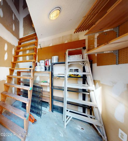 200 Rollins Drive 12, Greenville, NC 27834