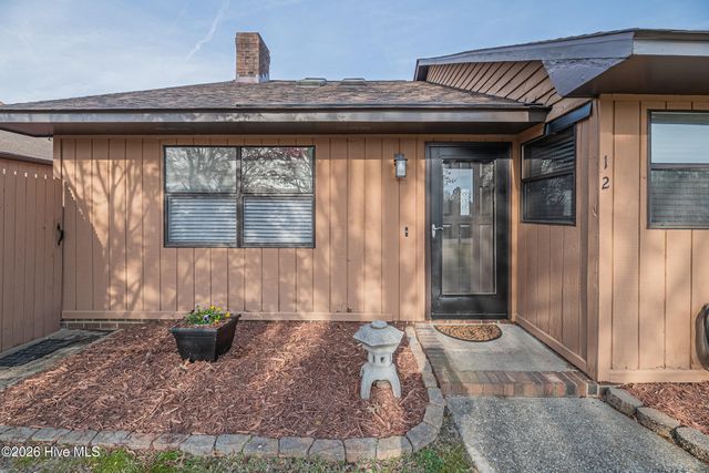 200 Rollins Drive 12, Greenville, NC 27834