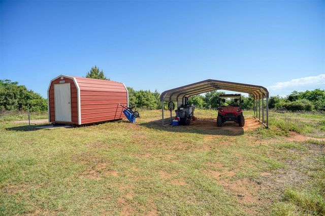 937 Highway 21 E, Bastrop, TX 78602