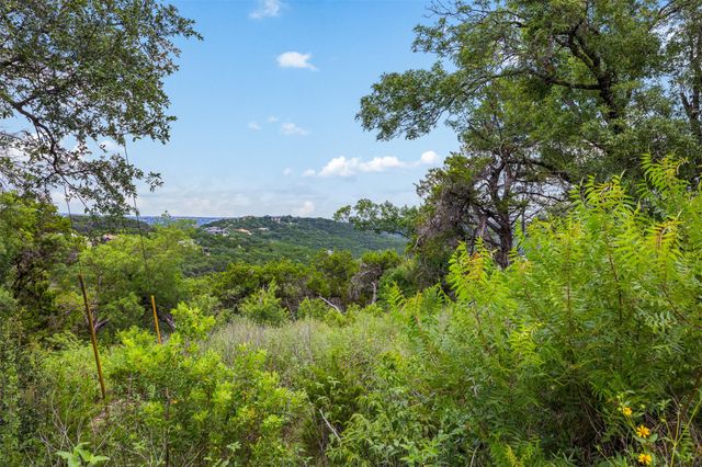 11207 Mountain Top CIR, Jonestown, TX 78645