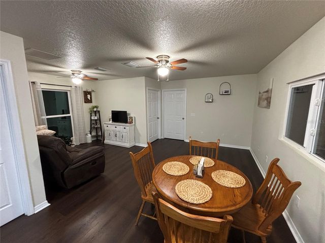 8121 COUNTY ROAD 243B, Wildwood, FL 34785