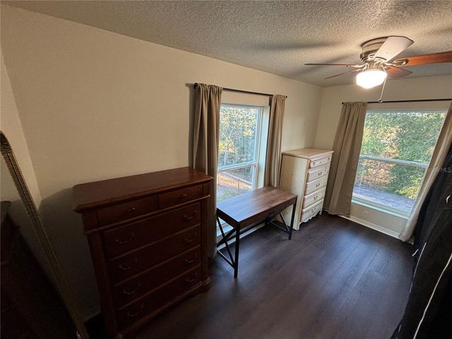 8121 COUNTY ROAD 243B, Wildwood, FL 34785