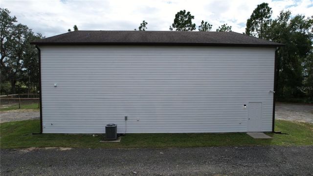 8121 COUNTY ROAD 243B, Wildwood, FL 34785