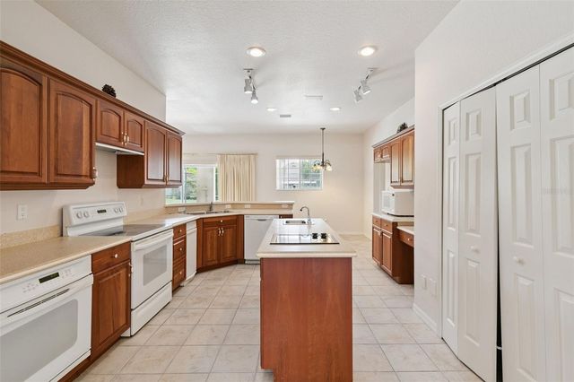 4984 BROOK ROAD, Kissimmee, FL 34758