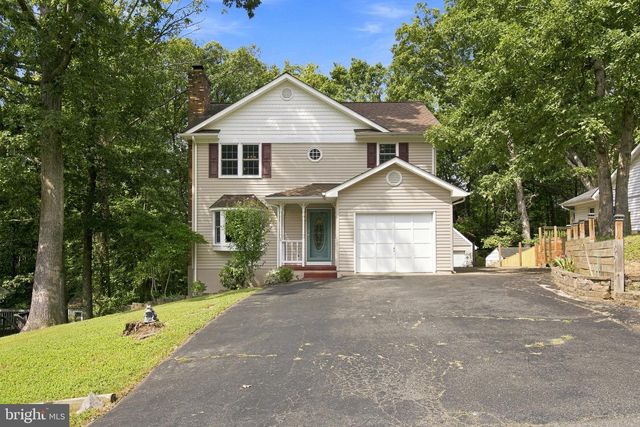 11830 RUTHERFORD DR, Fredericksburg, VA 22407