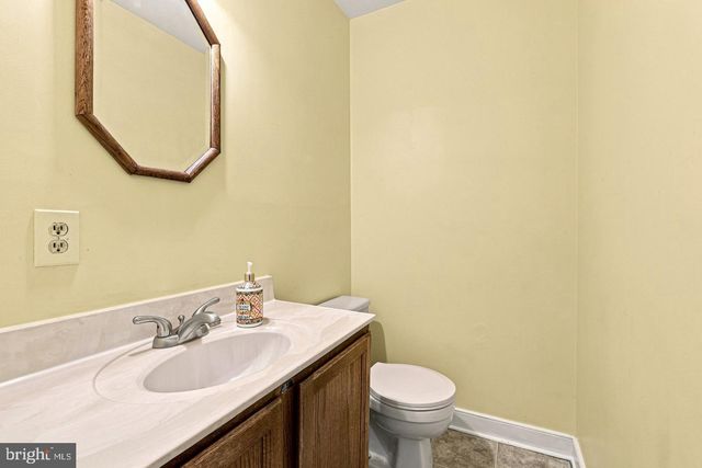 11830 RUTHERFORD DR, Fredericksburg, VA 22407