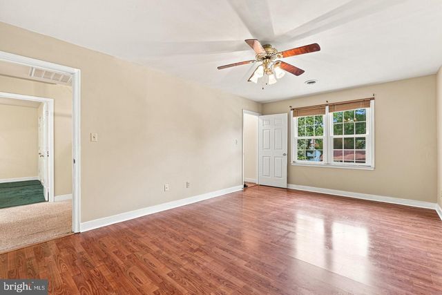11830 RUTHERFORD DR, Fredericksburg, VA 22407