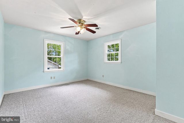 11830 RUTHERFORD DR, Fredericksburg, VA 22407
