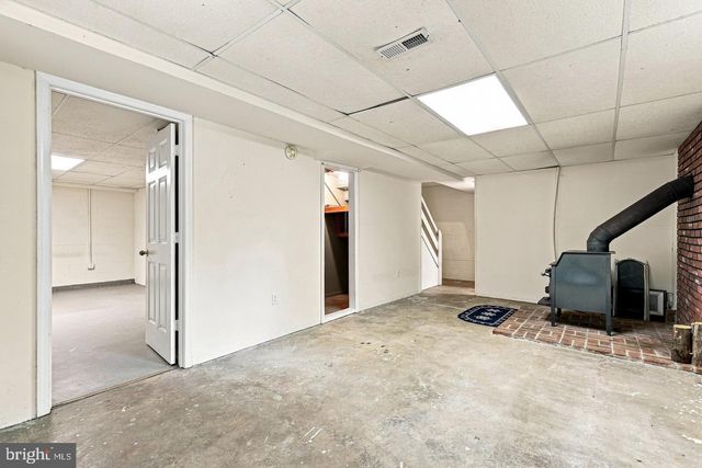 11830 RUTHERFORD DR, Fredericksburg, VA 22407