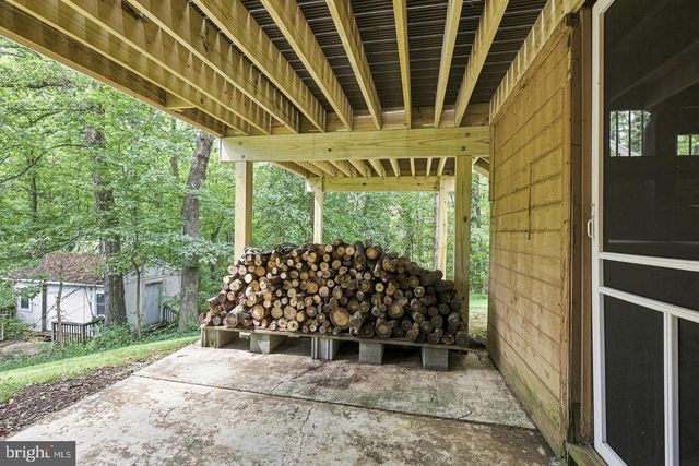 11830 RUTHERFORD DR, Fredericksburg, VA 22407