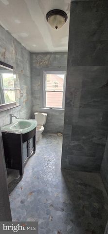 1410 PENNINGTON RD, Trenton, NJ 08618