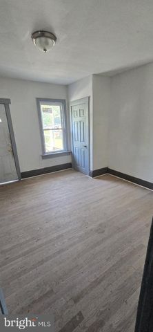 1410 PENNINGTON RD, Trenton, NJ 08618