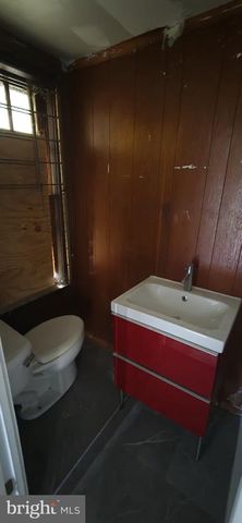 1410 PENNINGTON RD, Trenton, NJ 08618