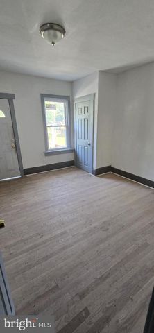 1410 PENNINGTON RD, Trenton, NJ 08618