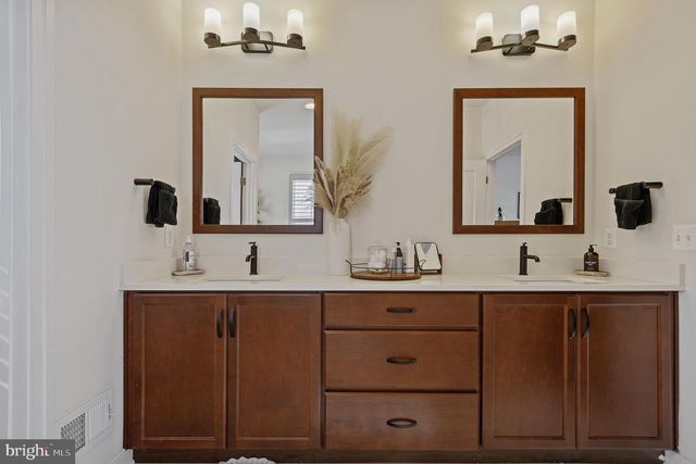 11066 EMERALD CROWN DR, Monrovia, MD 21770