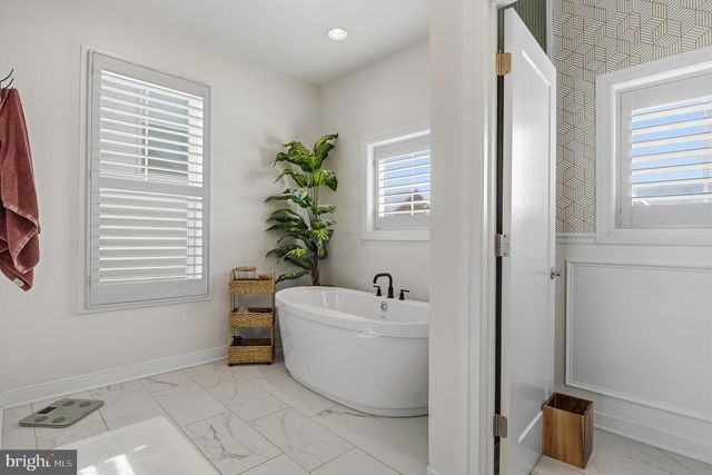 11066 EMERALD CROWN DR, Monrovia, MD 21770