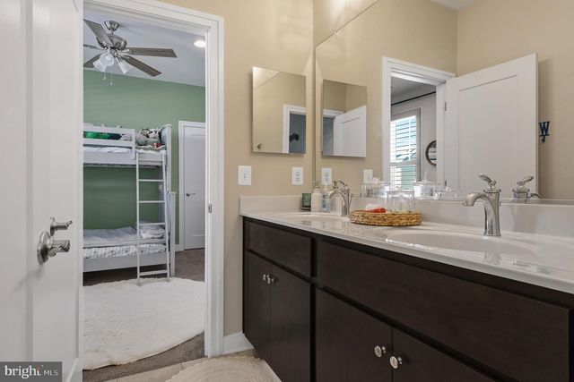 11066 EMERALD CROWN DR, Monrovia, MD 21770