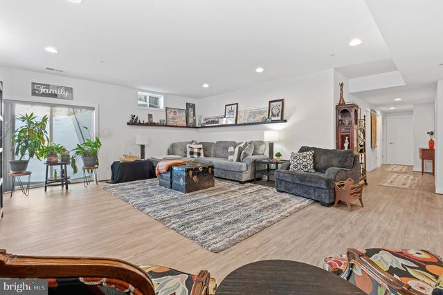 11066 EMERALD CROWN DR, Monrovia, MD 21770