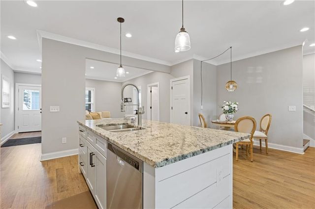 226 Old Canton Circle, Ball Ground, GA 30107