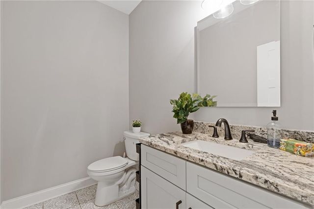 226 Old Canton Circle, Ball Ground, GA 30107
